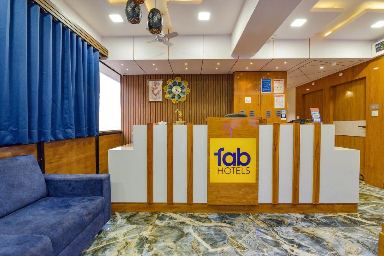 Fabhotel New York Watuwa Exterior foto