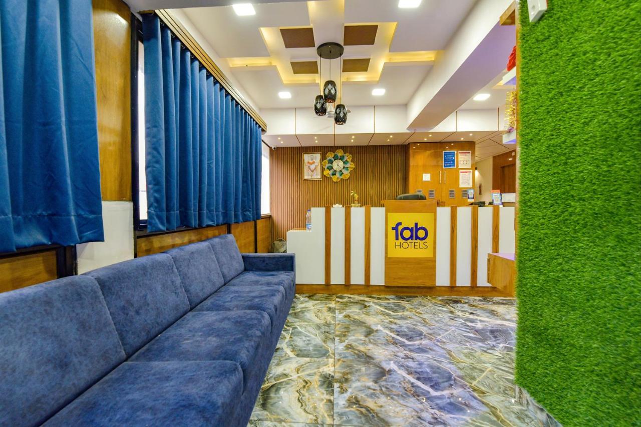 Fabhotel New York Watuwa Exterior foto